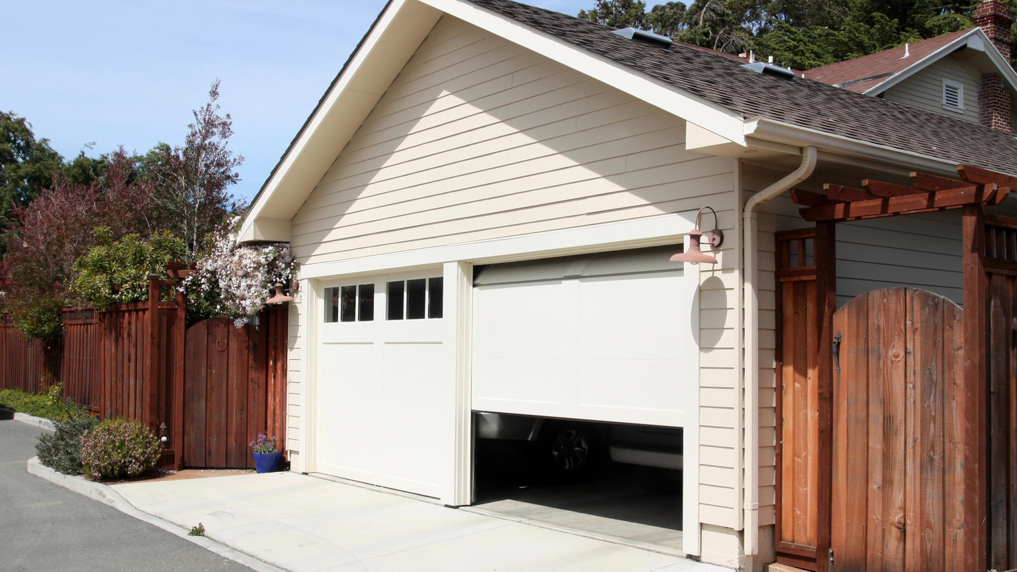 Is It Cheaper To Build A Garage Or To Buy One?